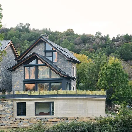ファームステイ Casa De La Paz En El Valle De Tena