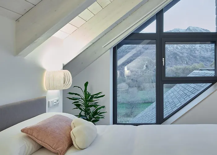 Casa De La Paz En El Valle De Tena *