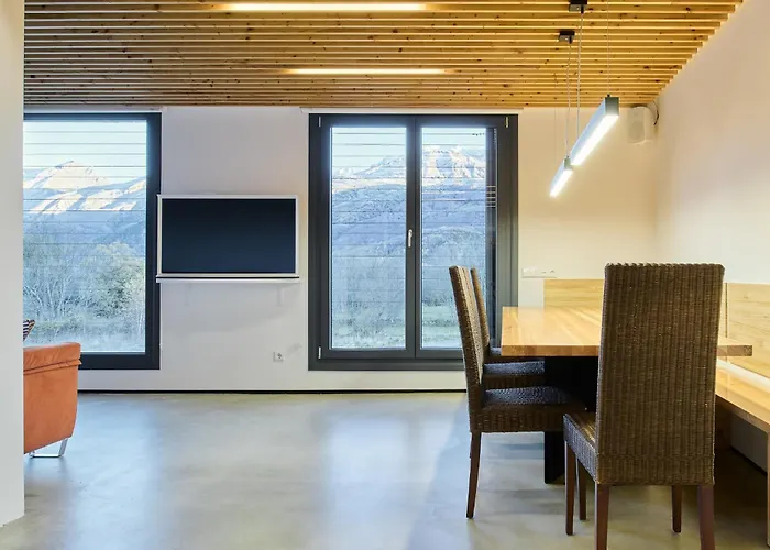 Casa De La Paz En El Valle De Tena